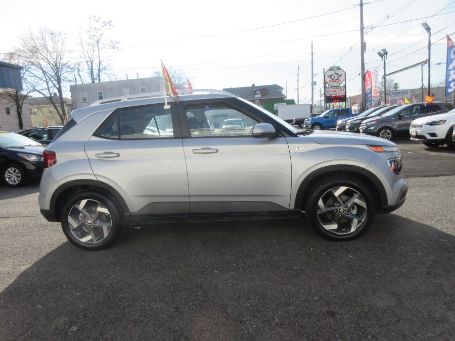 2021 Hyundai Venue SEL IVT, available for sale in Linden, New Jersey | Route 27 Auto Mall. Linden, New Jersey 2021 Hyundai Venue SEL IVT, available for sale in Linden, New Jersey | Route 27 Auto Mall. Linden, New Jersey