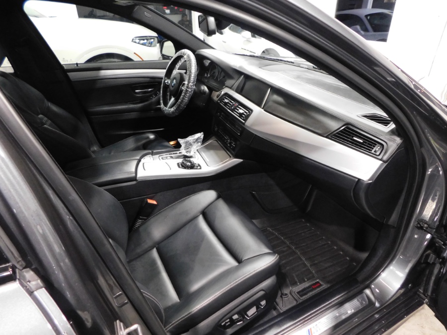 2016 BMW 5 Series 4dr Sdn 550i xDrive AWD, available for sale in Lodi, New Jersey | Auto Gallery. Lodi, New Jersey 2016 BMW 5 Series 4dr Sdn 550i xDrive AWD, available for sale in Lodi, New Jersey | Auto Gallery. Lodi, New Jersey