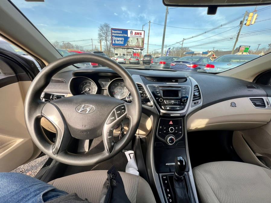 2016 Hyundai Elantra 4dr Sdn Auto SE (Alabama Plant), available for sale in Wallingford, Connecticut | Wallingford Auto Center LLC. Wallingford, Connecticut 2016 Hyundai Elantra 4dr Sdn Auto SE (Alabama Plant), available for sale in Wallingford, Connecticut | Wallingford Auto Center LLC. Wallingford, Connecticut