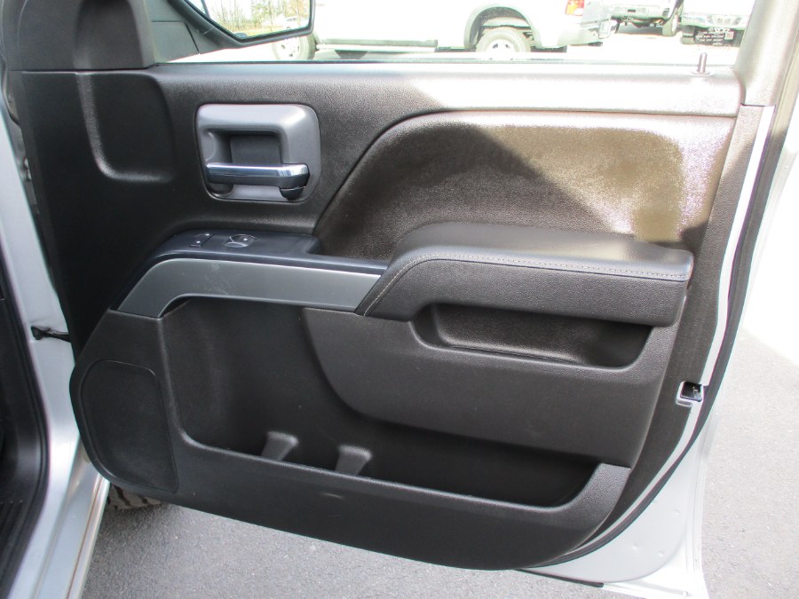 2016 Chevrolet Silverado 1500 4WD Crew Cab 143.5" LT w/1LT, available for sale in Suffield, Connecticut | Suffield Auto Sales. Suffield, Connecticut 2016 Chevrolet Silverado 1500 4WD Crew Cab 143.5" LT w/1LT, available for sale in Suffield, Connecticut | Suffield Auto Sales. Suffield, Connecticut
