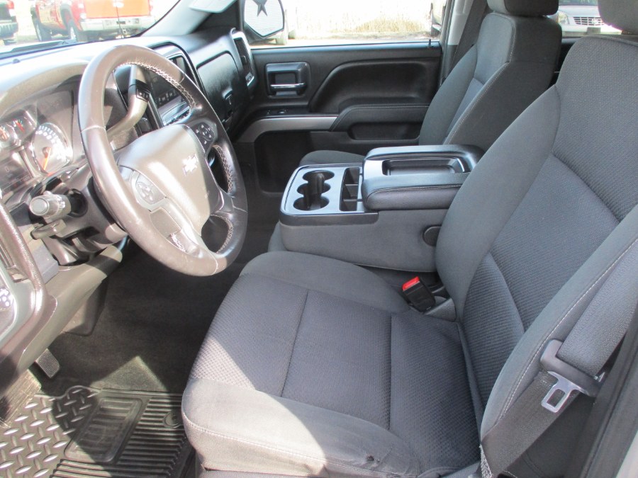 2016 Chevrolet Silverado 1500 4WD Crew Cab 143.5" LT w/1LT, available for sale in Suffield, Connecticut | Suffield Auto Sales. Suffield, Connecticut 2016 Chevrolet Silverado 1500 4WD Crew Cab 143.5" LT w/1LT, available for sale in Suffield, Connecticut | Suffield Auto Sales. Suffield, Connecticut