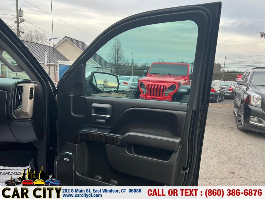 2014 GMC Sierra 1500 4WD Crew Cab 143.5" Denali, available for sale in East Windsor, Connecticut | Car City LLC. East Windsor, Connecticut 2014 GMC Sierra 1500 4WD Crew Cab 143.5" Denali, available for sale in East Windsor, Connecticut | Car City LLC. East Windsor, Connecticut
