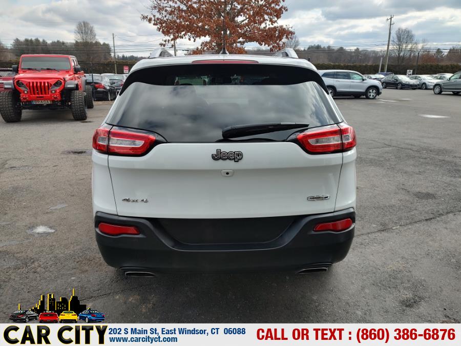 2015 Jeep Cherokee 4WD 4dr Latitude, available for sale in East Windsor, Connecticut | Car City LLC. East Windsor, Connecticut 2015 Jeep Cherokee 4WD 4dr Latitude, available for sale in East Windsor, Connecticut | Car City LLC. East Windsor, Connecticut