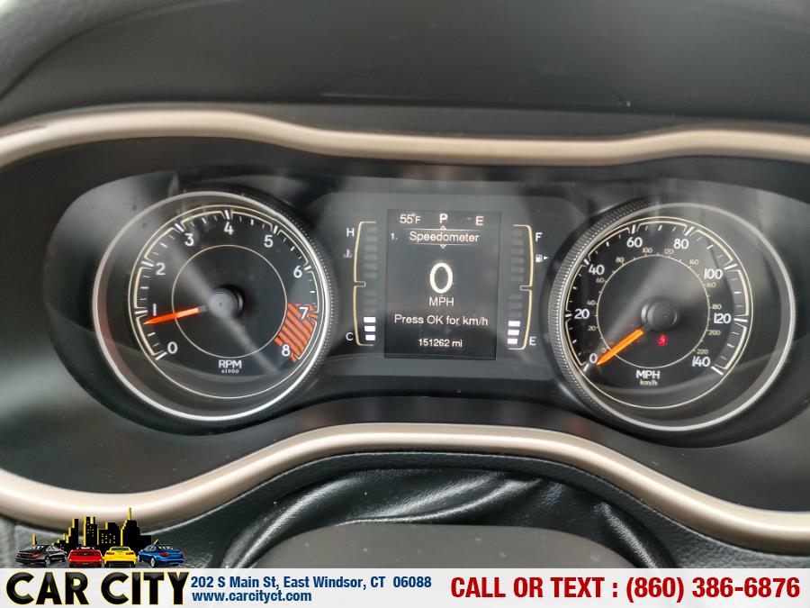 2015 Jeep Cherokee 4WD 4dr Latitude, available for sale in East Windsor, Connecticut | Car City LLC. East Windsor, Connecticut 2015 Jeep Cherokee 4WD 4dr Latitude, available for sale in East Windsor, Connecticut | Car City LLC. East Windsor, Connecticut