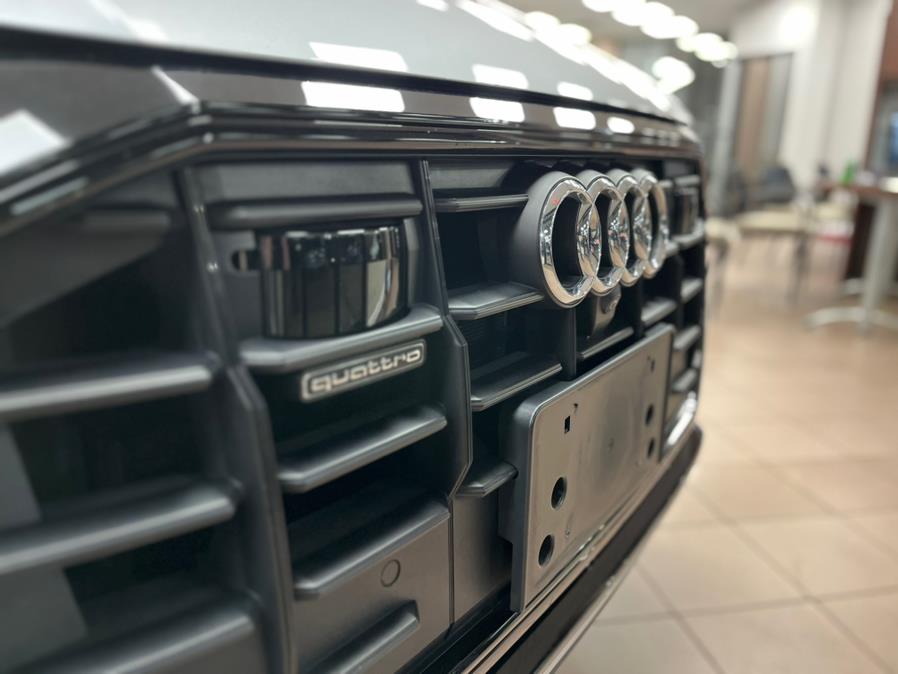 2019 Audi Q8 Prestige 55 TFSI quattro, available for sale in Massapequa Park, New York | Power Motors East. Massapequa Park, New York 2019 Audi Q8 Prestige 55 TFSI quattro, available for sale in Massapequa Park, New York | Power Motors East. Massapequa Park, New York