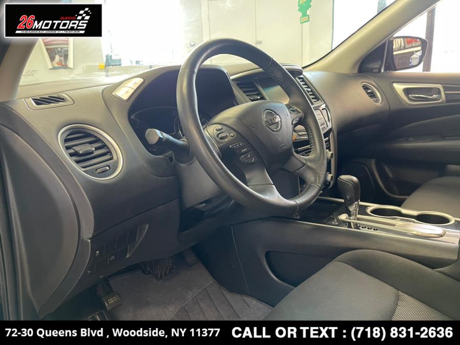 2020 Nissan Pathfinder FWD SV, available for sale in Woodside, New York | 26 Motors Queens. Woodside, New York 2020 Nissan Pathfinder FWD SV, available for sale in Woodside, New York | 26 Motors Queens. Woodside, New York