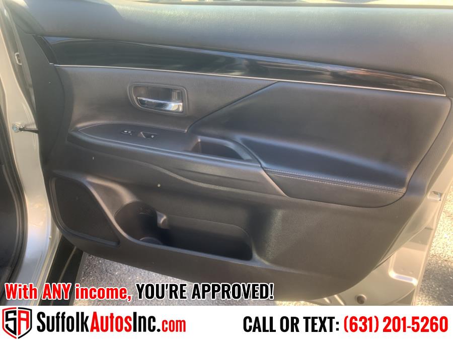 2019 Mitsubishi Outlander SE S-AWC, available for sale in Medford, New York | Suffolk Autos Inc. Medford, New York 2019 Mitsubishi Outlander SE S-AWC, available for sale in Medford, New York | Suffolk Autos Inc. Medford, New York