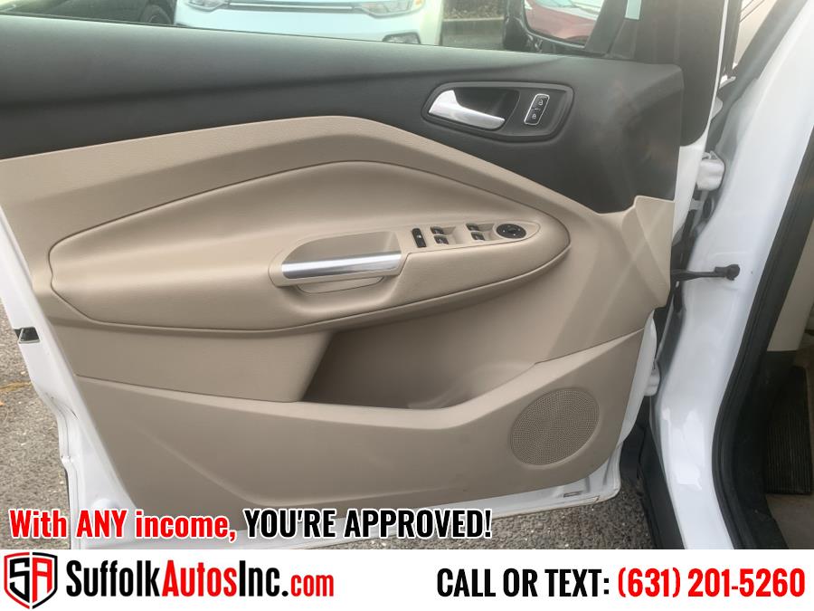 2015 Ford Escape 4WD 4dr SE, available for sale in Medford, New York | Suffolk Autos Inc. Medford, New York 2015 Ford Escape 4WD 4dr SE, available for sale in Medford, New York | Suffolk Autos Inc. Medford, New York