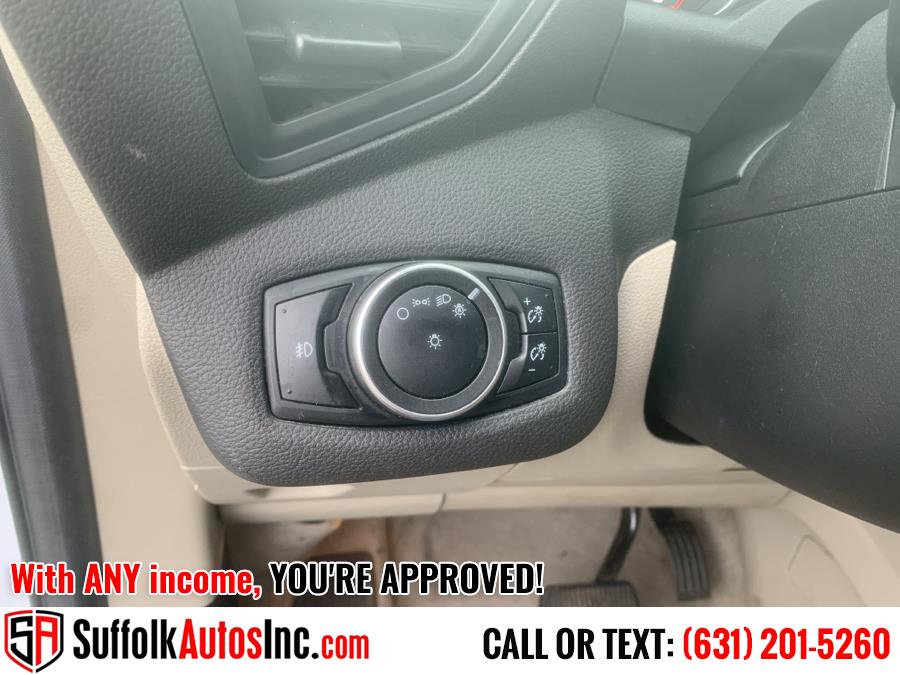 2015 Ford Escape 4WD 4dr SE, available for sale in Medford, New York | Suffolk Autos Inc. Medford, New York 2015 Ford Escape 4WD 4dr SE, available for sale in Medford, New York | Suffolk Autos Inc. Medford, New York