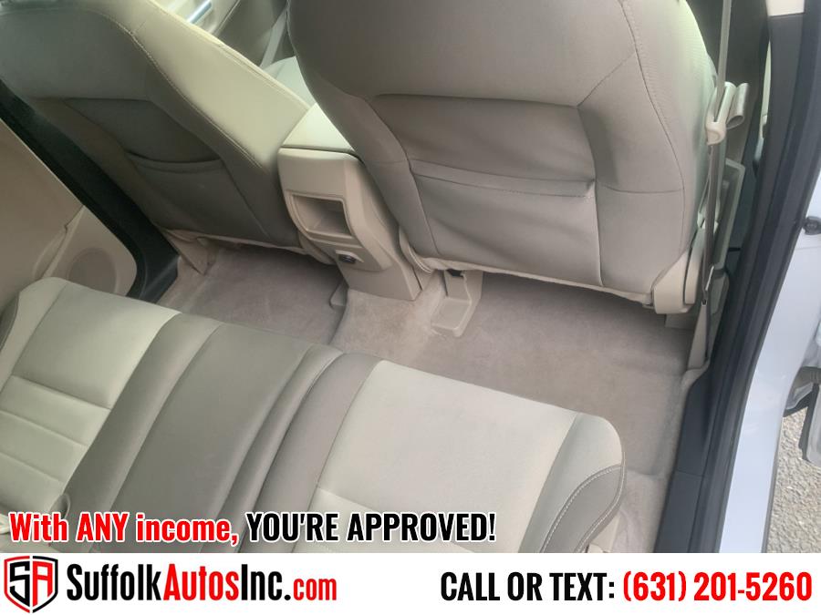 2015 Ford Escape 4WD 4dr SE, available for sale in Medford, New York | Suffolk Autos Inc. Medford, New York 2015 Ford Escape 4WD 4dr SE, available for sale in Medford, New York | Suffolk Autos Inc. Medford, New York