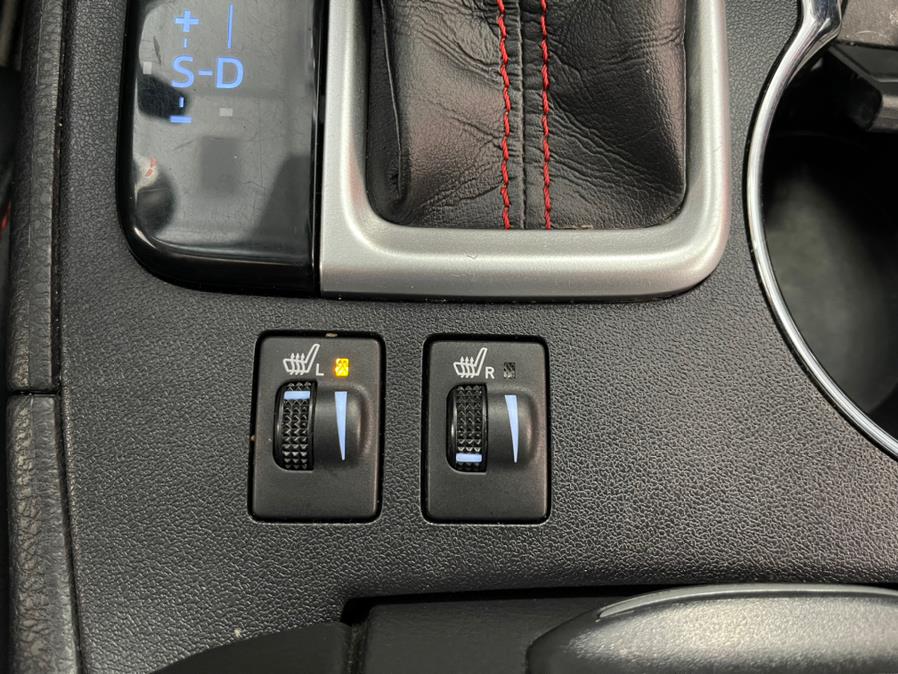 2019 Toyota Highlander SE V6 AWD (Natl), available for sale in Inwood, New York | 5 Towns Drive. Inwood, New York 2019 Toyota Highlander SE V6 AWD (Natl), available for sale in Inwood, New York | 5 Towns Drive. Inwood, New York