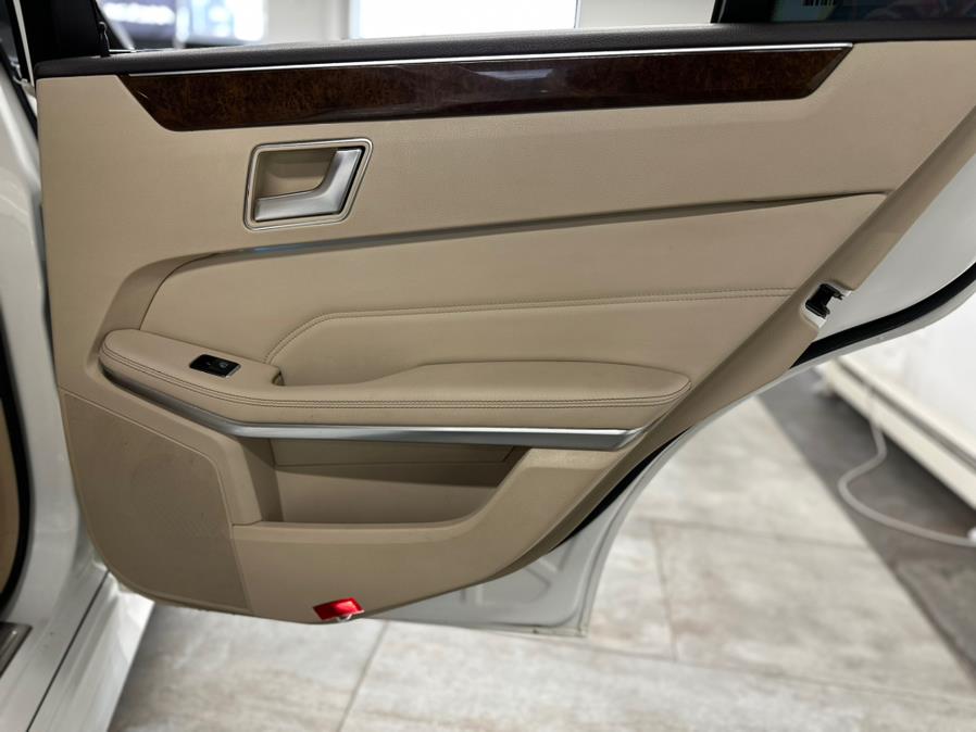 2016 Mercedes-Benz E-Class 4dr Sdn E 350 Luxury 4MATIC, available for sale in Hollis, New York | Jamaica 26 Motors. Hollis, New York 2016 Mercedes-Benz E-Class 4dr Sdn E 350 Luxury 4MATIC, available for sale in Hollis, New York | Jamaica 26 Motors. Hollis, New York