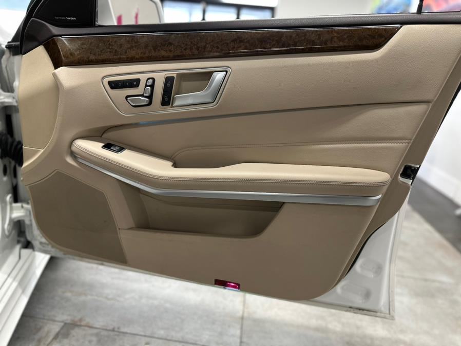 2016 Mercedes-Benz E-Class 4dr Sdn E 350 Luxury 4MATIC, available for sale in Hollis, New York | Jamaica 26 Motors. Hollis, New York 2016 Mercedes-Benz E-Class 4dr Sdn E 350 Luxury 4MATIC, available for sale in Hollis, New York | Jamaica 26 Motors. Hollis, New York