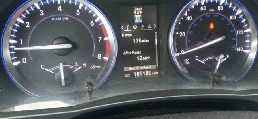 2014 Toyota Highlander XLE. CLEAN CARFAX. ONE OWNER!!!, available for sale in Elmont, New York | Sunrise of Elmont. Elmont, New York 2014 Toyota Highlander XLE. CLEAN CARFAX. ONE OWNER!!!, available for sale in Elmont, New York | Sunrise of Elmont. Elmont, New York