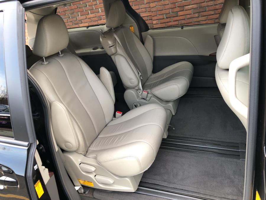 2014 Toyota Sienna XLE, available for sale in Waterbury, Connecticut | National Auto Brokers, Inc.. Waterbury, Connecticut 2014 Toyota Sienna XLE, available for sale in Waterbury, Connecticut | National Auto Brokers, Inc.. Waterbury, Connecticut