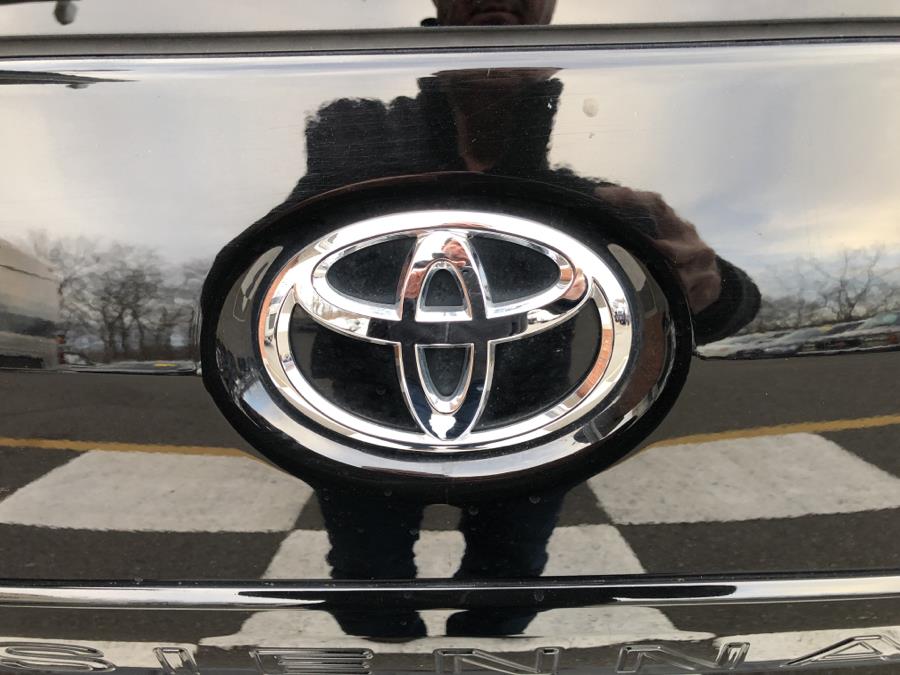 2014 Toyota Sienna XLE, available for sale in Waterbury, Connecticut | National Auto Brokers, Inc.. Waterbury, Connecticut 2014 Toyota Sienna XLE, available for sale in Waterbury, Connecticut | National Auto Brokers, Inc.. Waterbury, Connecticut