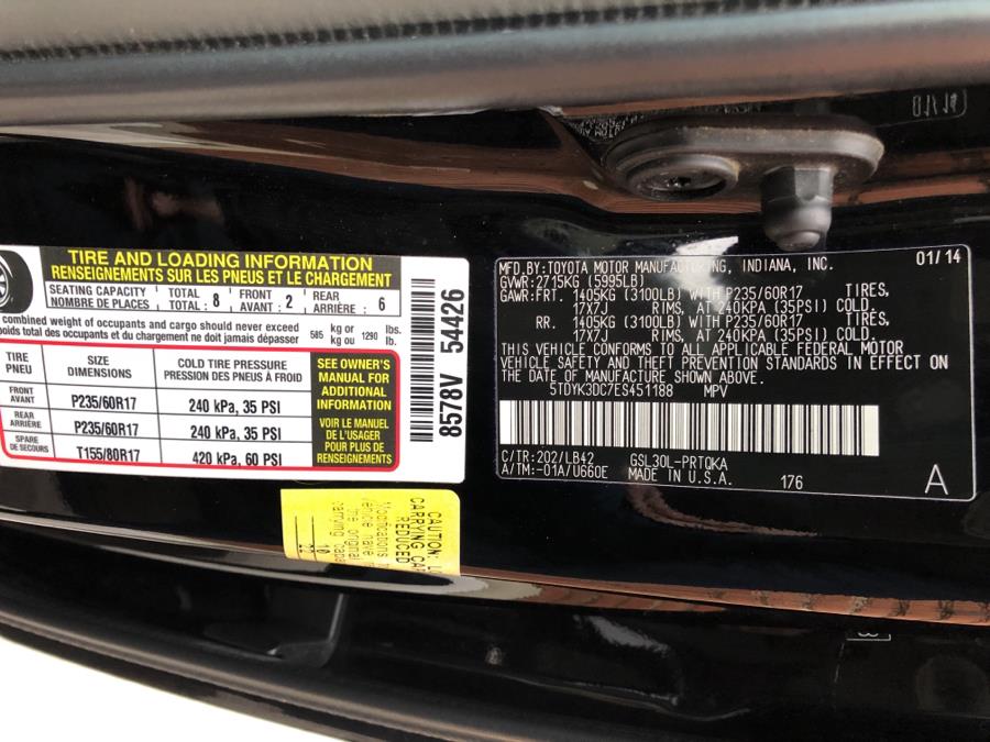2014 Toyota Sienna XLE, available for sale in Waterbury, Connecticut | National Auto Brokers, Inc.. Waterbury, Connecticut 2014 Toyota Sienna XLE, available for sale in Waterbury, Connecticut | National Auto Brokers, Inc.. Waterbury, Connecticut