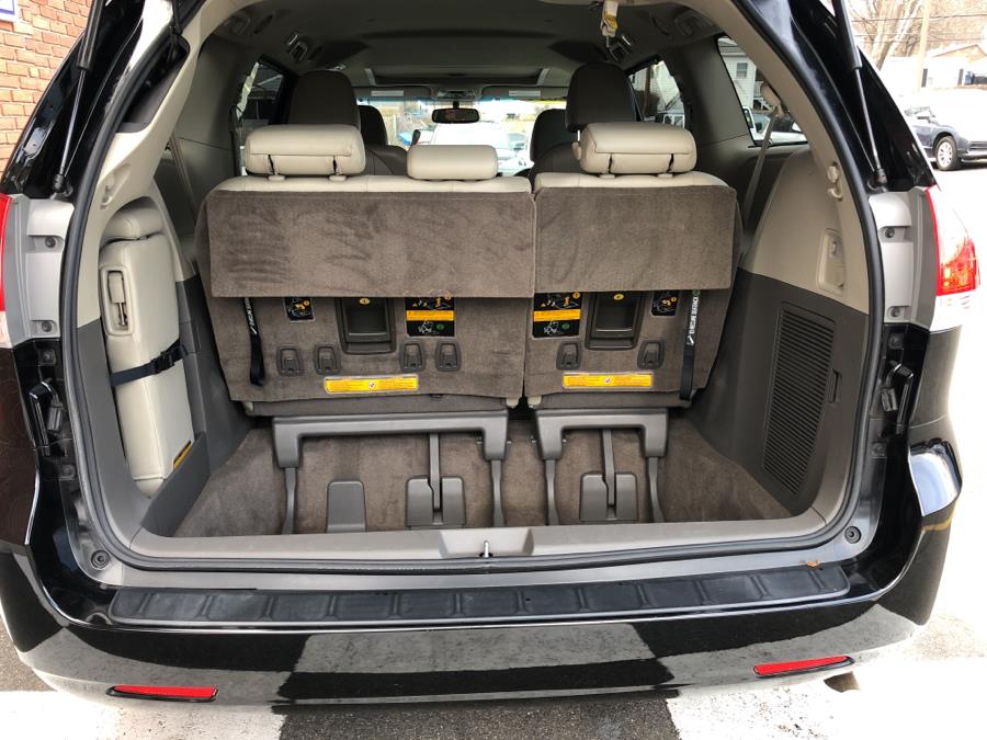 2014 Toyota Sienna XLE, available for sale in Waterbury, Connecticut | National Auto Brokers, Inc.. Waterbury, Connecticut 2014 Toyota Sienna XLE, available for sale in Waterbury, Connecticut | National Auto Brokers, Inc.. Waterbury, Connecticut