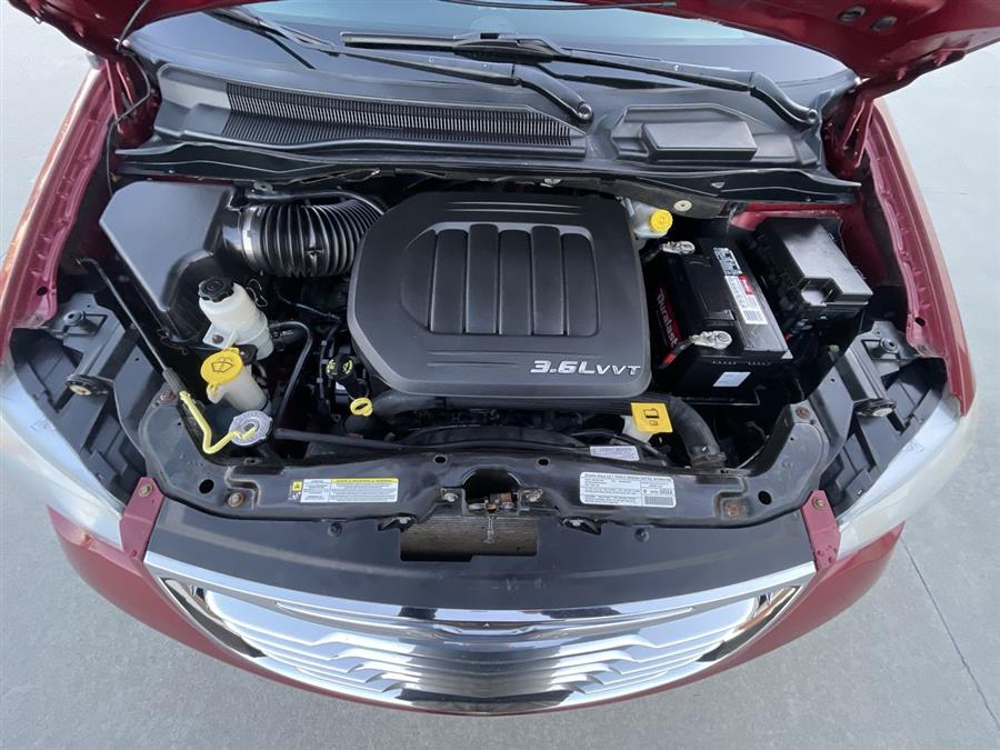 2013 Chrysler Town & Country 4dr Wgn Touring, available for sale in Elida, Ohio | Josh's All Under Ten LLC. Elida, Ohio 2013 Chrysler Town & Country 4dr Wgn Touring, available for sale in Elida, Ohio | Josh's All Under Ten LLC. Elida, Ohio