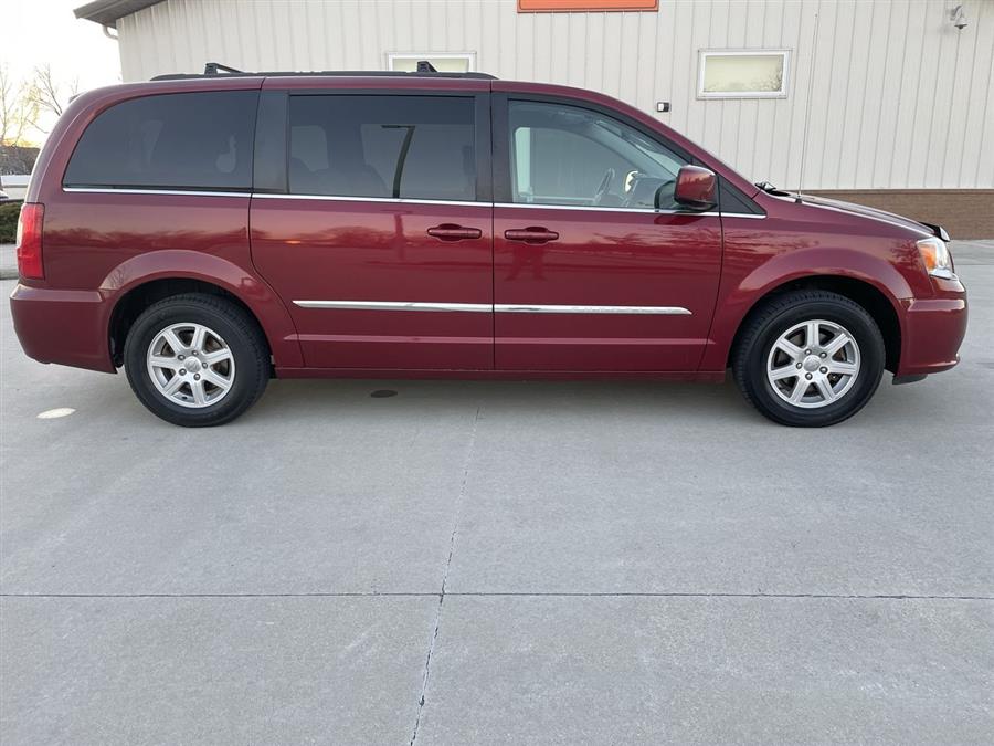 2013 Chrysler Town & Country 4dr Wgn Touring, available for sale in Elida, Ohio | Josh's All Under Ten LLC. Elida, Ohio 2013 Chrysler Town & Country 4dr Wgn Touring, available for sale in Elida, Ohio | Josh's All Under Ten LLC. Elida, Ohio