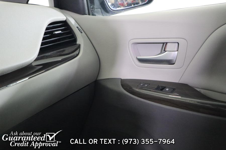 2020 Toyota Sienna XLE Minivan 4D, available for sale in Haskell, New Jersey | City Motor Group Inc.. Haskell, New Jersey 2020 Toyota Sienna XLE Minivan 4D, available for sale in Haskell, New Jersey | City Motor Group Inc.. Haskell, New Jersey
