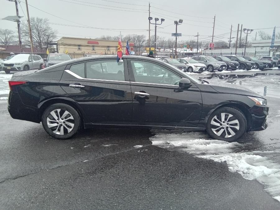 2020 Nissan Altima 2.5 S Sedan, available for sale in Irvington, New Jersey | NJ Used Cars Center. Irvington, New Jersey 2020 Nissan Altima 2.5 S Sedan, available for sale in Irvington, New Jersey | NJ Used Cars Center. Irvington, New Jersey