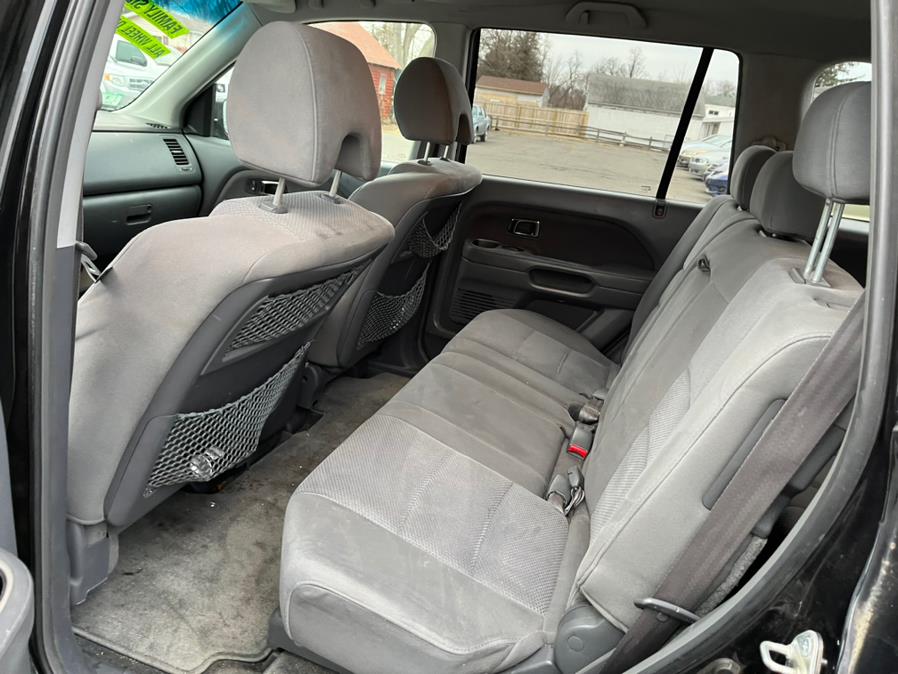 2006 Honda Pilot 4WD EX AT, available for sale in East Windsor, Connecticut | CT Car Co LLC. East Windsor, Connecticut 2006 Honda Pilot 4WD EX AT, available for sale in East Windsor, Connecticut | CT Car Co LLC. East Windsor, Connecticut