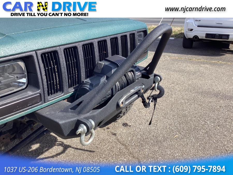 1999 Jeep Cherokee Sport 4-Door 4WD, available for sale in Bordentown, New Jersey | Car N Drive. Bordentown, New Jersey 1999 Jeep Cherokee Sport 4-Door 4WD, available for sale in Bordentown, New Jersey | Car N Drive. Bordentown, New Jersey