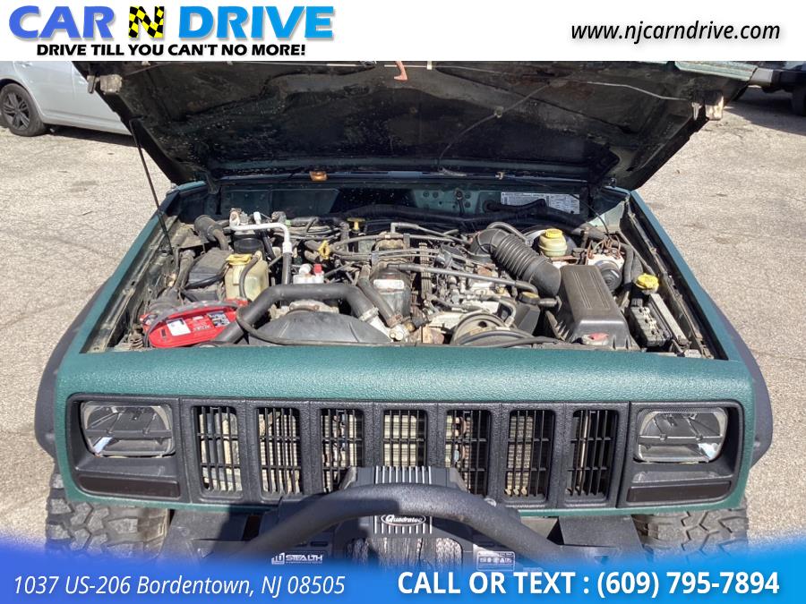 1999 Jeep Cherokee Sport 4-Door 4WD, available for sale in Bordentown, New Jersey | Car N Drive. Bordentown, New Jersey 1999 Jeep Cherokee Sport 4-Door 4WD, available for sale in Bordentown, New Jersey | Car N Drive. Bordentown, New Jersey