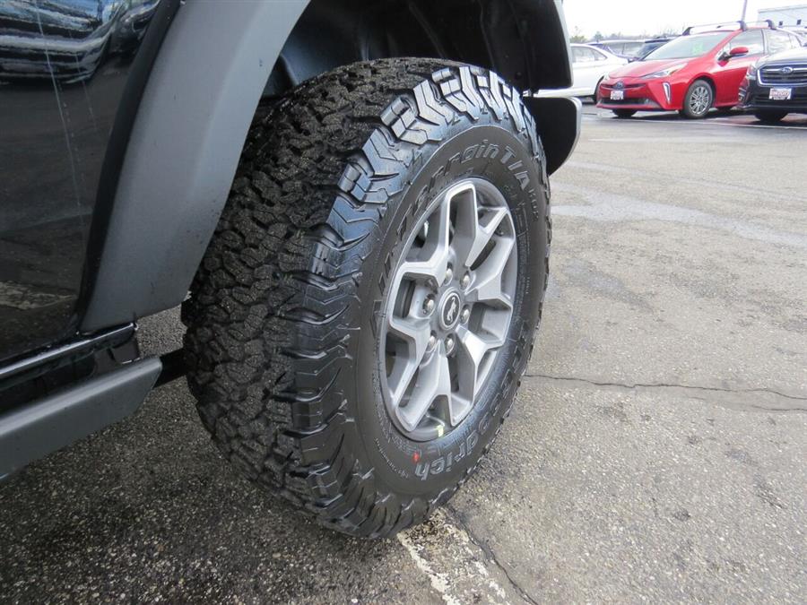 2023 Ford Bronco Badlands Advanced 4x4 4dr SUV, available for sale in Auburn, Maine | Lake City Exports Inc. Auburn, Maine 2023 Ford Bronco Badlands Advanced 4x4 4dr SUV, available for sale in Auburn, Maine | Lake City Exports Inc. Auburn, Maine