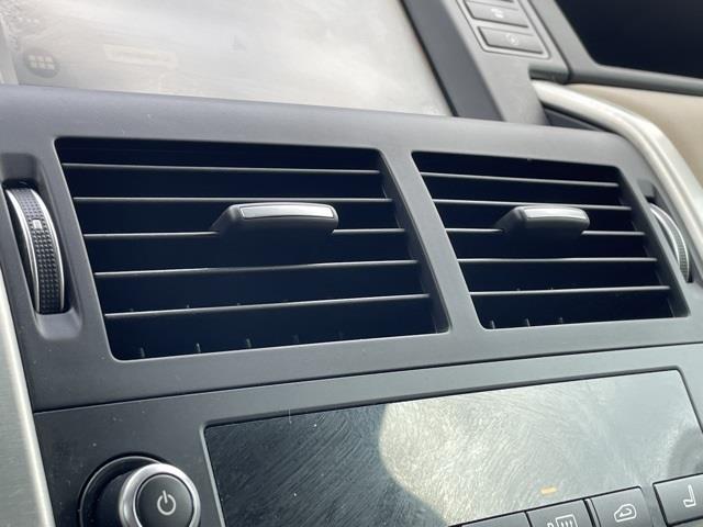 2019 Land Rover Discovery Sport HSE, available for sale in Brookfield, Connecticut | Blasius Federal Road. Brookfield, Connecticut 2019 Land Rover Discovery Sport HSE, available for sale in Brookfield, Connecticut | Blasius Federal Road. Brookfield, Connecticut