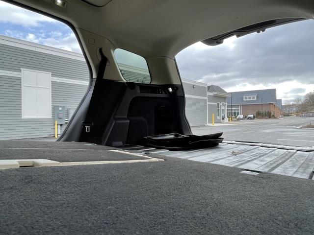 2019 Land Rover Discovery Sport HSE, available for sale in Brookfield, Connecticut | Blasius Federal Road. Brookfield, Connecticut 2019 Land Rover Discovery Sport HSE, available for sale in Brookfield, Connecticut | Blasius Federal Road. Brookfield, Connecticut