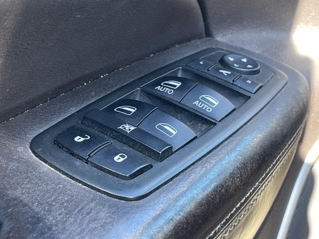 2014 Jeep Grand Cherokee Summit, available for sale in Brookfield, Connecticut | Blasius Federal Road. Brookfield, Connecticut 2014 Jeep Grand Cherokee Summit, available for sale in Brookfield, Connecticut | Blasius Federal Road. Brookfield, Connecticut