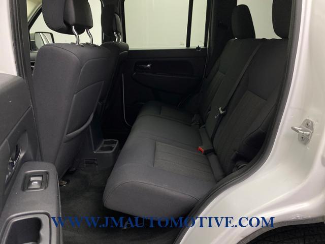 2012 Jeep Liberty 4WD 4dr Sport, available for sale in Naugatuck, Connecticut | J&M Automotive Sls&Svc LLC. Naugatuck, Connecticut 2012 Jeep Liberty 4WD 4dr Sport, available for sale in Naugatuck, Connecticut | J&M Automotive Sls&Svc LLC. Naugatuck, Connecticut