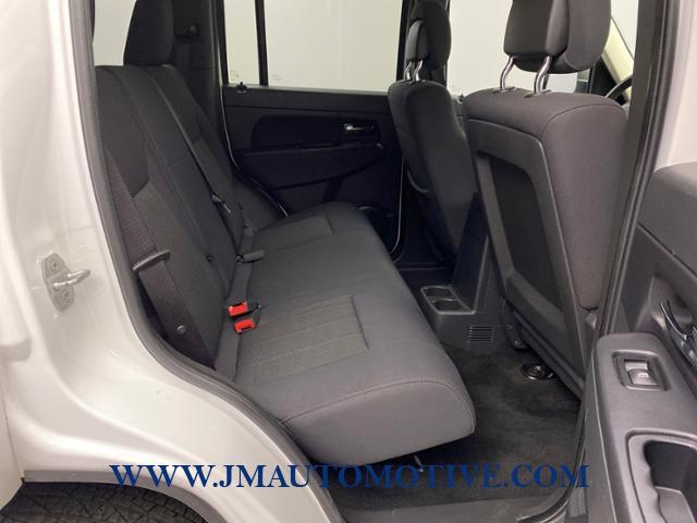 2012 Jeep Liberty 4WD 4dr Sport, available for sale in Naugatuck, Connecticut | J&M Automotive Sls&Svc LLC. Naugatuck, Connecticut 2012 Jeep Liberty 4WD 4dr Sport, available for sale in Naugatuck, Connecticut | J&M Automotive Sls&Svc LLC. Naugatuck, Connecticut