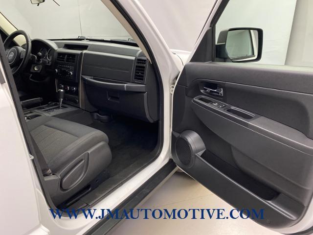 2012 Jeep Liberty 4WD 4dr Sport, available for sale in Naugatuck, Connecticut | J&M Automotive Sls&Svc LLC. Naugatuck, Connecticut 2012 Jeep Liberty 4WD 4dr Sport, available for sale in Naugatuck, Connecticut | J&M Automotive Sls&Svc LLC. Naugatuck, Connecticut