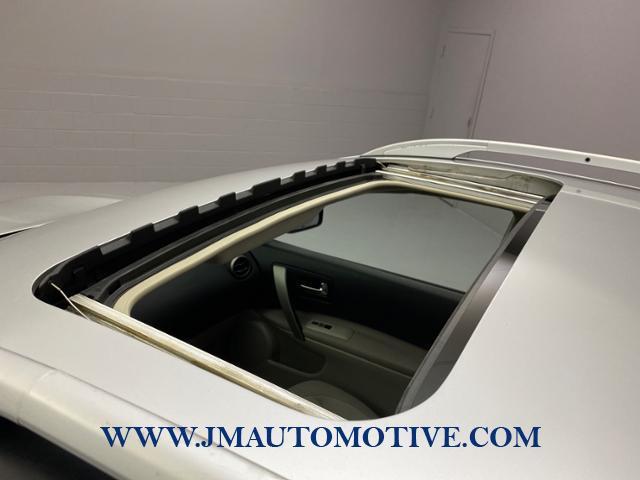 2011 Nissan Rogue AWD 4dr SV, available for sale in Naugatuck, Connecticut | J&M Automotive Sls&Svc LLC. Naugatuck, Connecticut 2011 Nissan Rogue AWD 4dr SV, available for sale in Naugatuck, Connecticut | J&M Automotive Sls&Svc LLC. Naugatuck, Connecticut