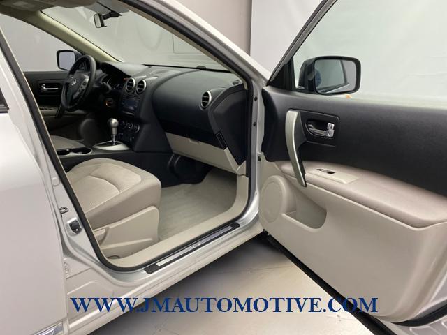 2011 Nissan Rogue AWD 4dr SV, available for sale in Naugatuck, Connecticut | J&M Automotive Sls&Svc LLC. Naugatuck, Connecticut 2011 Nissan Rogue AWD 4dr SV, available for sale in Naugatuck, Connecticut | J&M Automotive Sls&Svc LLC. Naugatuck, Connecticut