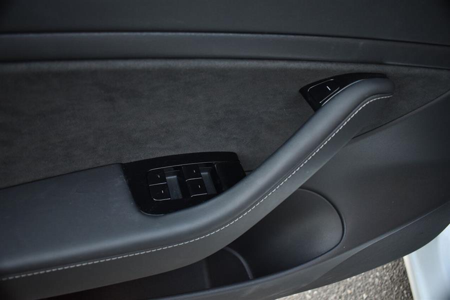 2019 Tesla Model 3 Long Range AWD 4dr Fastback, available for sale in Great Neck, New York | Camy Cars. Great Neck, New York 2019 Tesla Model 3 Long Range AWD 4dr Fastback, available for sale in Great Neck, New York | Camy Cars. Great Neck, New York