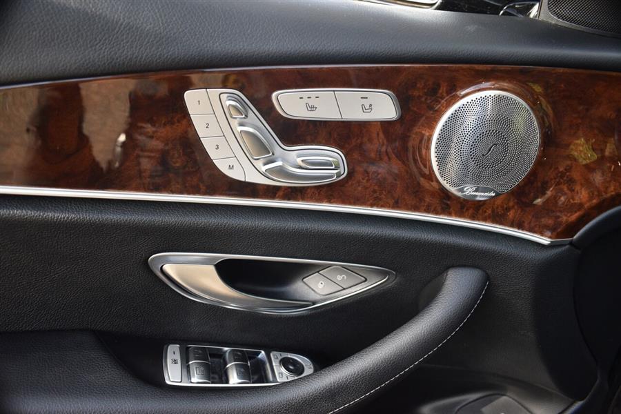 2019 Mercedes-benz E-class E 300 4MATIC AWD 4dr Sedan, available for sale in Great Neck, New York | Camy Cars. Great Neck, New York 2019 Mercedes-benz E-class E 300 4MATIC AWD 4dr Sedan, available for sale in Great Neck, New York | Camy Cars. Great Neck, New York