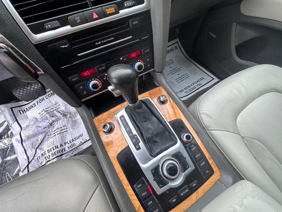 2010 Audi Q7 quattro 4dr 3.6L Premium Plus, available for sale in Bloomingdale, New Jersey | Bloomingdale Auto Group. Bloomingdale, New Jersey 2010 Audi Q7 quattro 4dr 3.6L Premium Plus, available for sale in Bloomingdale, New Jersey | Bloomingdale Auto Group. Bloomingdale, New Jersey