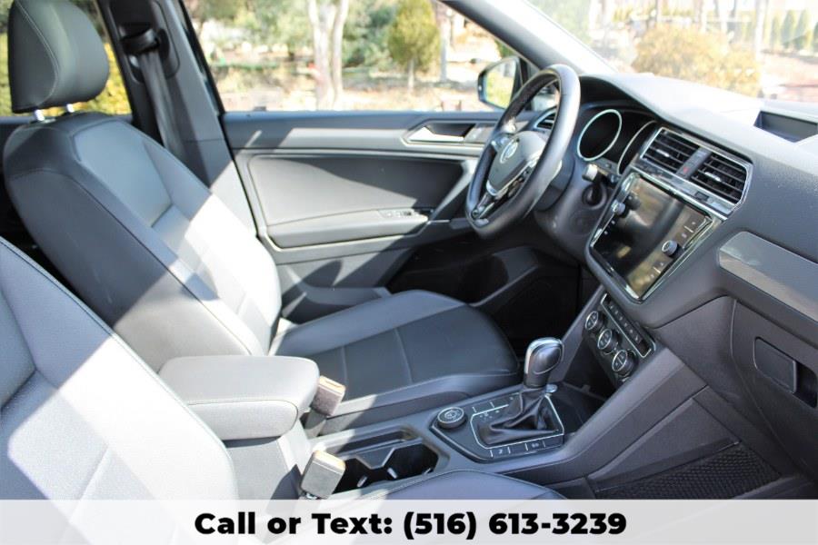 2020 Volkswagen Tiguan 2.0T SE 4MOTION, available for sale in Great Neck, New York | Great Neck Car Buyers & Sellers. Great Neck, New York 2020 Volkswagen Tiguan 2.0T SE 4MOTION, available for sale in Great Neck, New York | Great Neck Car Buyers & Sellers. Great Neck, New York