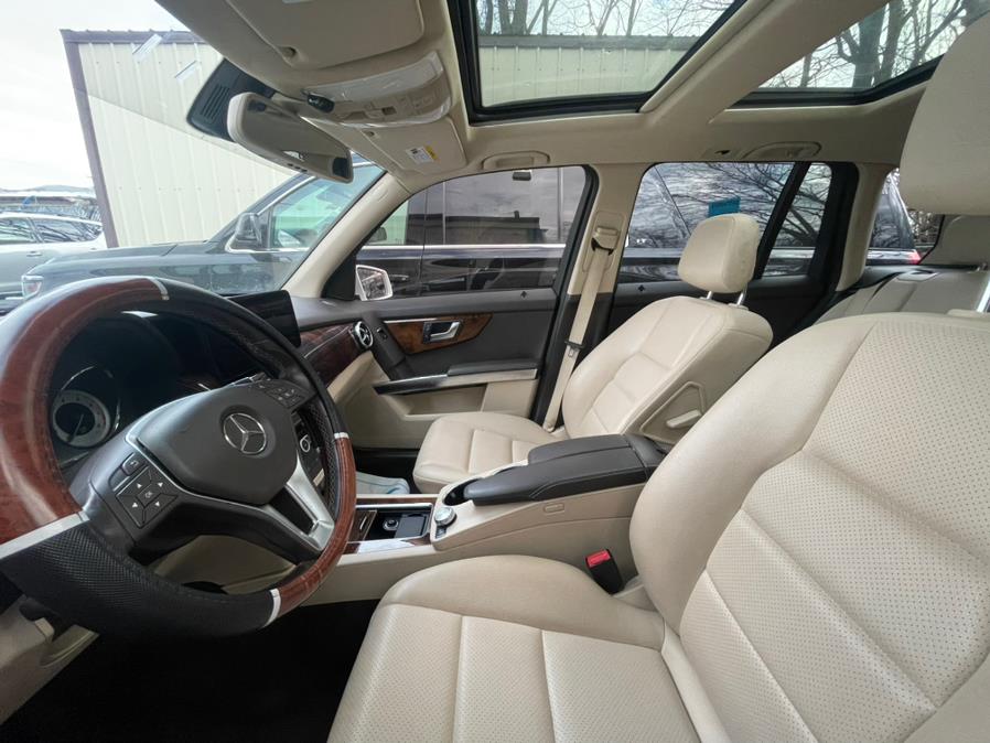 2014 Mercedes-Benz GLK350 Low Miles!!! NAVI!!, available for sale in Rosedale, New York | Sunrise Auto Sales. Rosedale, New York 2014 Mercedes-Benz GLK350 Low Miles!!! NAVI!!, available for sale in Rosedale, New York | Sunrise Auto Sales. Rosedale, New York