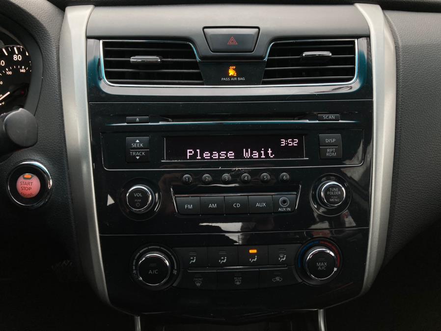 2015 Nissan Altima 4dr Sdn I4 2.5 S, available for sale in Brooklyn, New York | Carsbuck Inc.. Brooklyn, New York 2015 Nissan Altima 4dr Sdn I4 2.5 S, available for sale in Brooklyn, New York | Carsbuck Inc.. Brooklyn, New York
