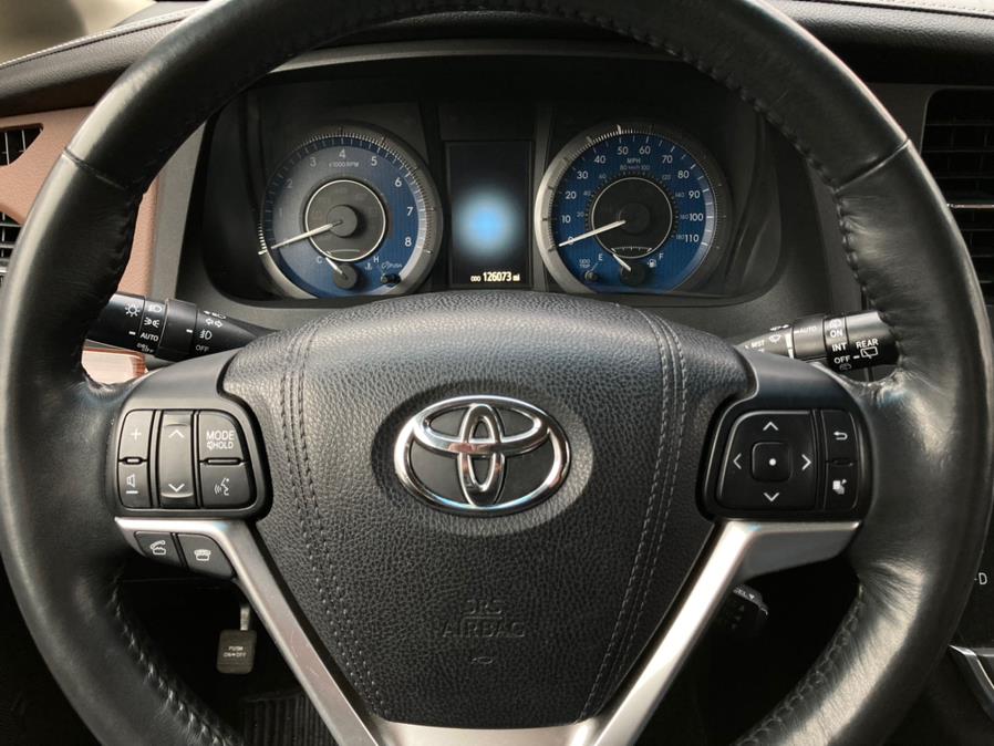 2015 Toyota Sienna 5dr 7-Pass Van Ltd Premium AWD (Natl), available for sale in Brooklyn, New York | Carsbuck Inc.. Brooklyn, New York 2015 Toyota Sienna 5dr 7-Pass Van Ltd Premium AWD (Natl), available for sale in Brooklyn, New York | Carsbuck Inc.. Brooklyn, New York