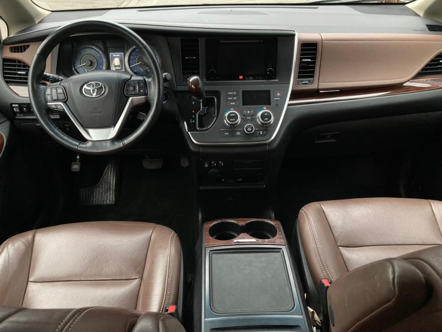 2015 Toyota Sienna 5dr 7-Pass Van Ltd Premium AWD (Natl), available for sale in Brooklyn, New York | Carsbuck Inc.. Brooklyn, New York 2015 Toyota Sienna 5dr 7-Pass Van Ltd Premium AWD (Natl), available for sale in Brooklyn, New York | Carsbuck Inc.. Brooklyn, New York