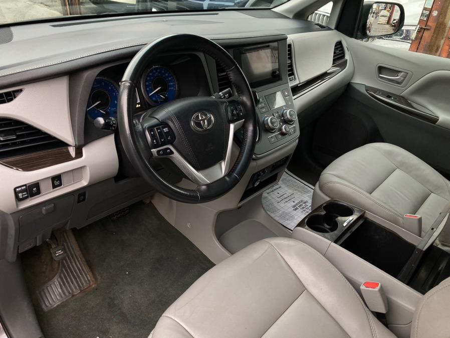 2015 Toyota Sienna 5dr 7-Pass Van XLE Premium FWD (Natl), available for sale in Brooklyn, New York | Carsbuck Inc.. Brooklyn, New York 2015 Toyota Sienna 5dr 7-Pass Van XLE Premium FWD (Natl), available for sale in Brooklyn, New York | Carsbuck Inc.. Brooklyn, New York