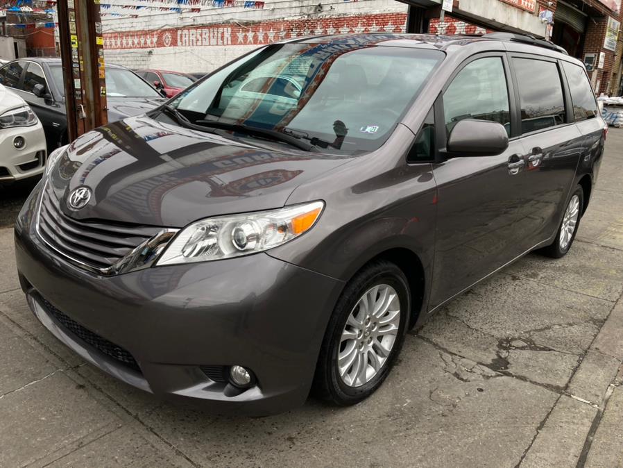 2015 Toyota Sienna 5dr 7-Pass Van XLE Premium FWD (Natl), available for sale in Brooklyn, New York | Carsbuck Inc.. Brooklyn, New York 2015 Toyota Sienna 5dr 7-Pass Van XLE Premium FWD (Natl), available for sale in Brooklyn, New York | Carsbuck Inc.. Brooklyn, New York