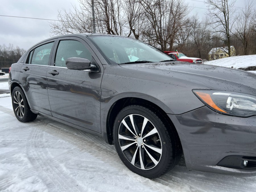 2014 Chrysler 200 4dr Sdn Touring, available for sale in Ortonville, Michigan | Marsh Auto Sales LLC. Ortonville, Michigan 2014 Chrysler 200 4dr Sdn Touring, available for sale in Ortonville, Michigan | Marsh Auto Sales LLC. Ortonville, Michigan