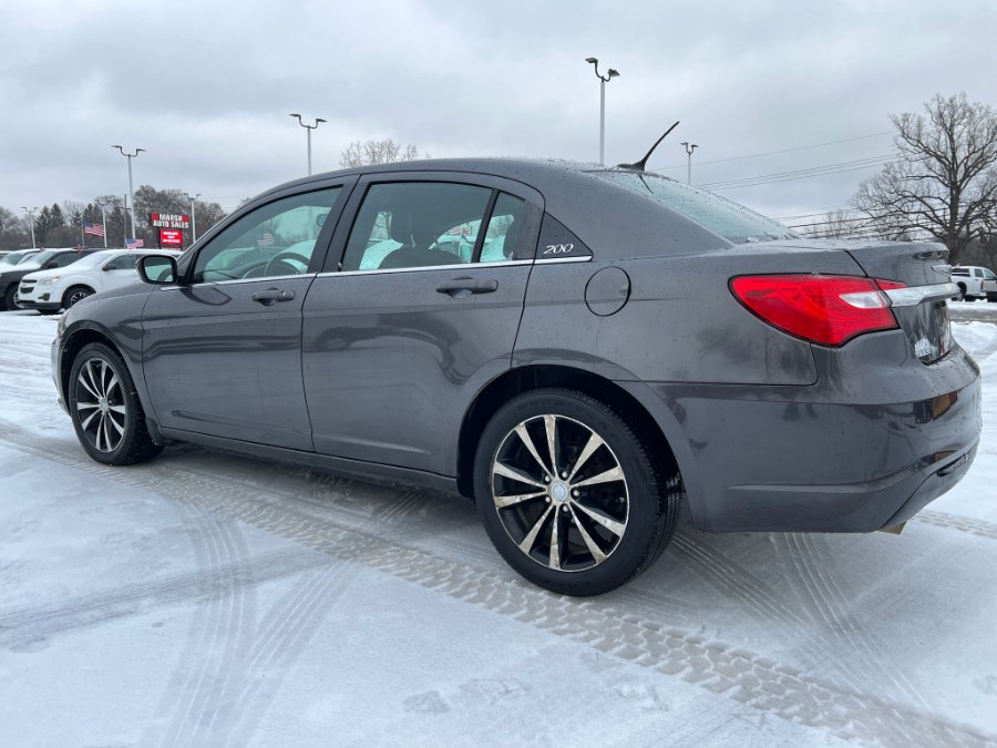 2014 Chrysler 200 4dr Sdn Touring, available for sale in Ortonville, Michigan | Marsh Auto Sales LLC. Ortonville, Michigan 2014 Chrysler 200 4dr Sdn Touring, available for sale in Ortonville, Michigan | Marsh Auto Sales LLC. Ortonville, Michigan